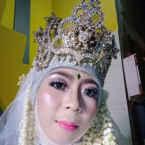 Kiki Pesek profile icon