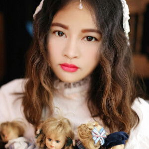 Riska Hendriyani profile icon