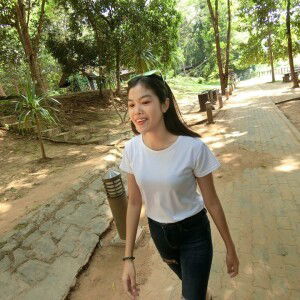 น้ำ' ฝน profile icon