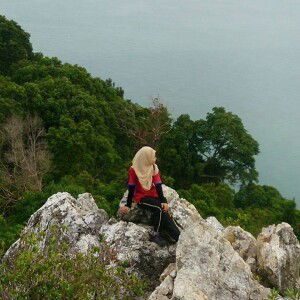 Ili Aqillah profile icon