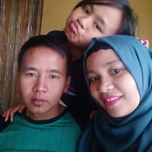 Sri Dewi Rahayu profile icon