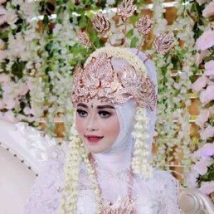 Tya Mutiara profile icon