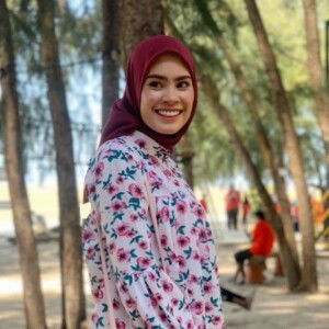 Nur Fah profile icon