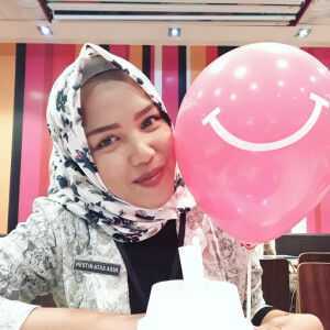 Hestin Atas asih 24 profile icon