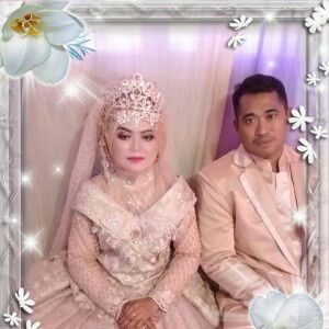 Nur Fitriani profile icon