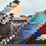 Novi Rayendra profile icon