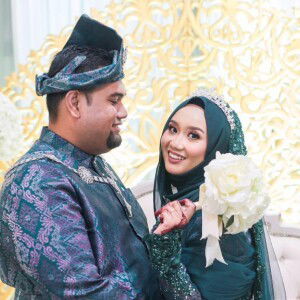 Nur Ezzati profile icon