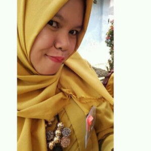 tri wahyuni profile icon