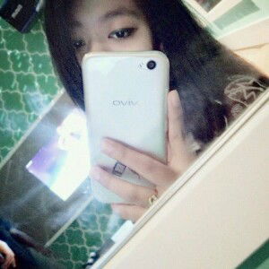 Nownna Bee profile icon