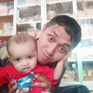 Siti Riwayatun profile icon