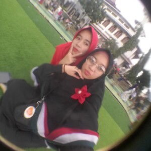 Rhin Ayrin Mutiara profile icon