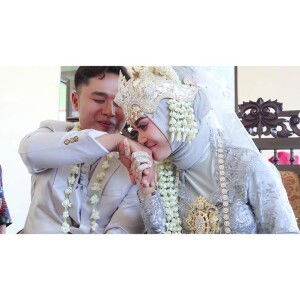 Ainun Febrianti profile icon