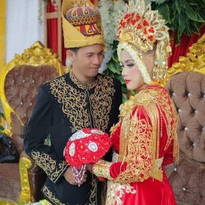 Hazri Hartina profile icon