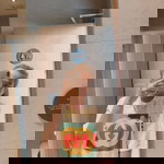 On Onanong profile icon