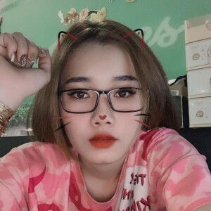 Huỳnh Hương profile icon