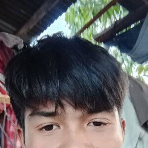 ชีวิตจริง ยิ่งกว่า profile icon