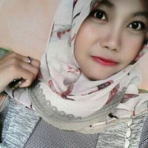 Riskha Alifa profile icon