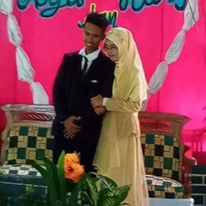 Tri Rahayu profile icon