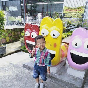 Astuti Aprilia profile icon