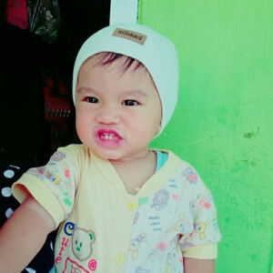 Wulan Daniawati profile icon