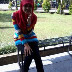 Desi Rs Ratnasari profile icon