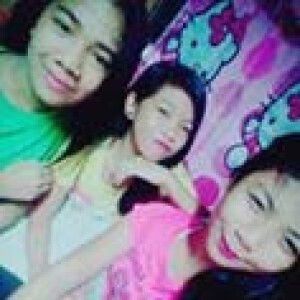 Rochelle Lozano profile icon