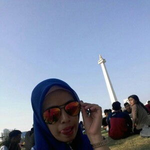 Yuyun Sari profile icon