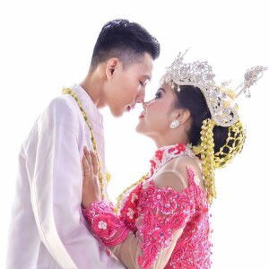 Rully Rahayu profile icon