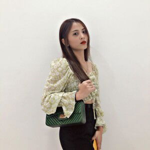 Rose Nguyễn profile icon