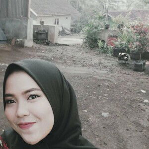 Tanti Aprillianti profile icon