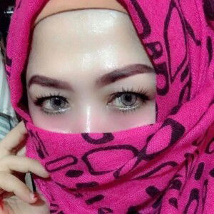 Irien Renny Esteau profile icon