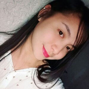 Elly Zurc profile icon