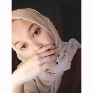 Dini Maulinda profile icon