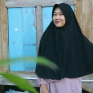 salma nughi profile icon