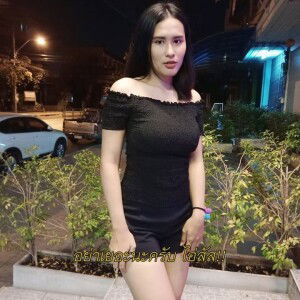 เมย์ 'ย. profile icon