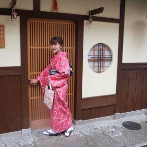 Listiyani Susilo profile icon