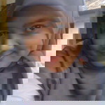 Desy Ratnasari profile icon