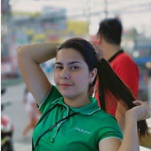 Charmaine Ripoyla profile icon