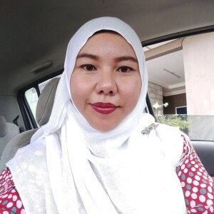Yusrina Nishaiqal profile icon
