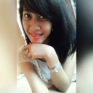 Dewi Putry profile icon
