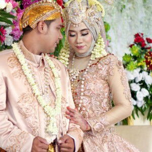 Rani Dwi profile icon