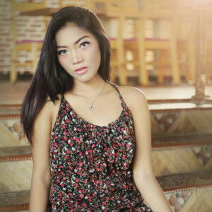 Elizabeth Vira Violinna profile icon