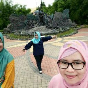 Ika Nuraini profile icon