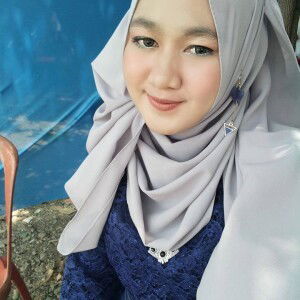 Nur Fauziah profile icon