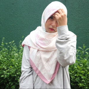 icha almaury profile icon