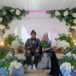 Tira Athirah profile icon