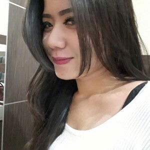 Ravina Dewi profile icon