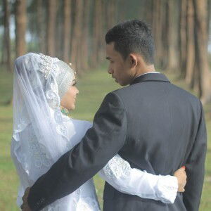 Sri Wahyuni profile icon