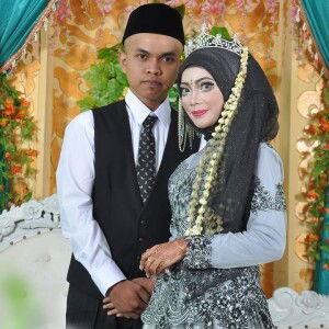 Mey-Megha Aprill profile icon