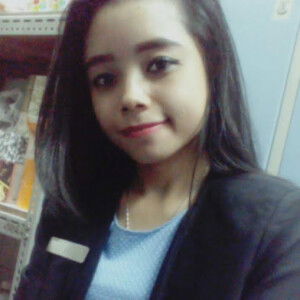 Puji Listrianti profile icon